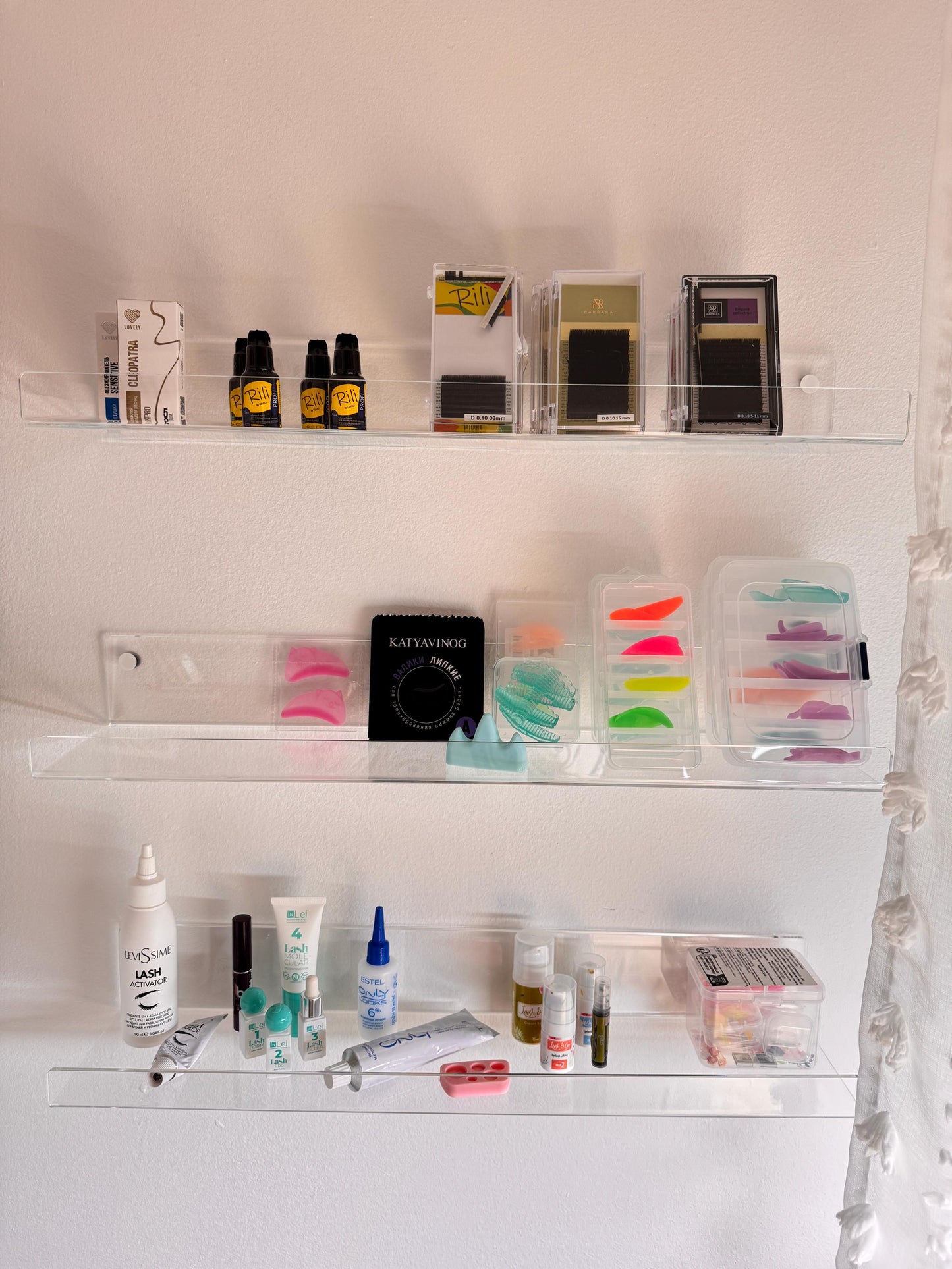 1 piece. Floating shelf for home and office. For a clinic or salon. Transparent acrylic wall shelf.