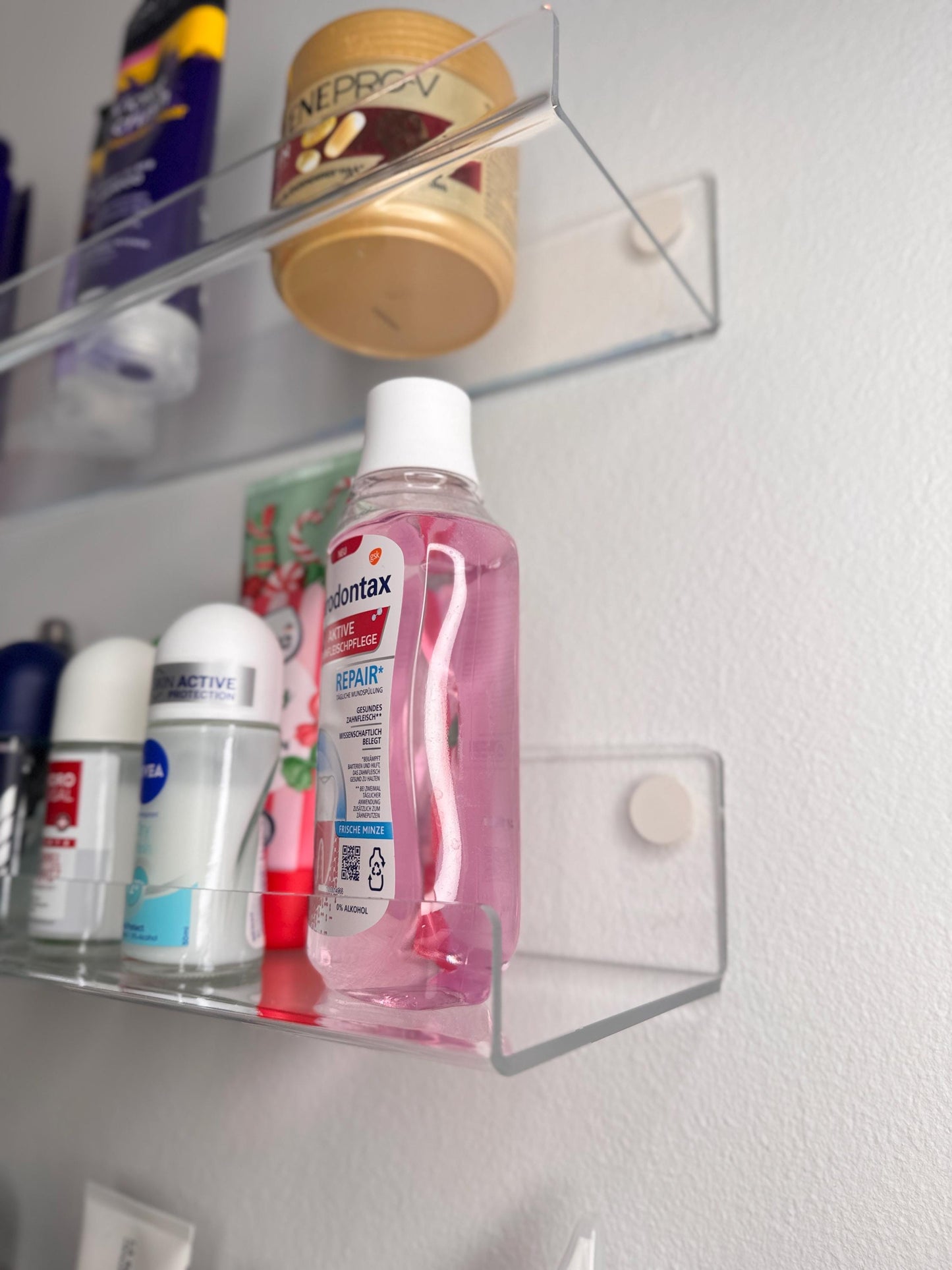 Floating shelves for home and office, beauty salons or clinics For bathroom cosmetics. Invisible transparent wall shelves for plants, books