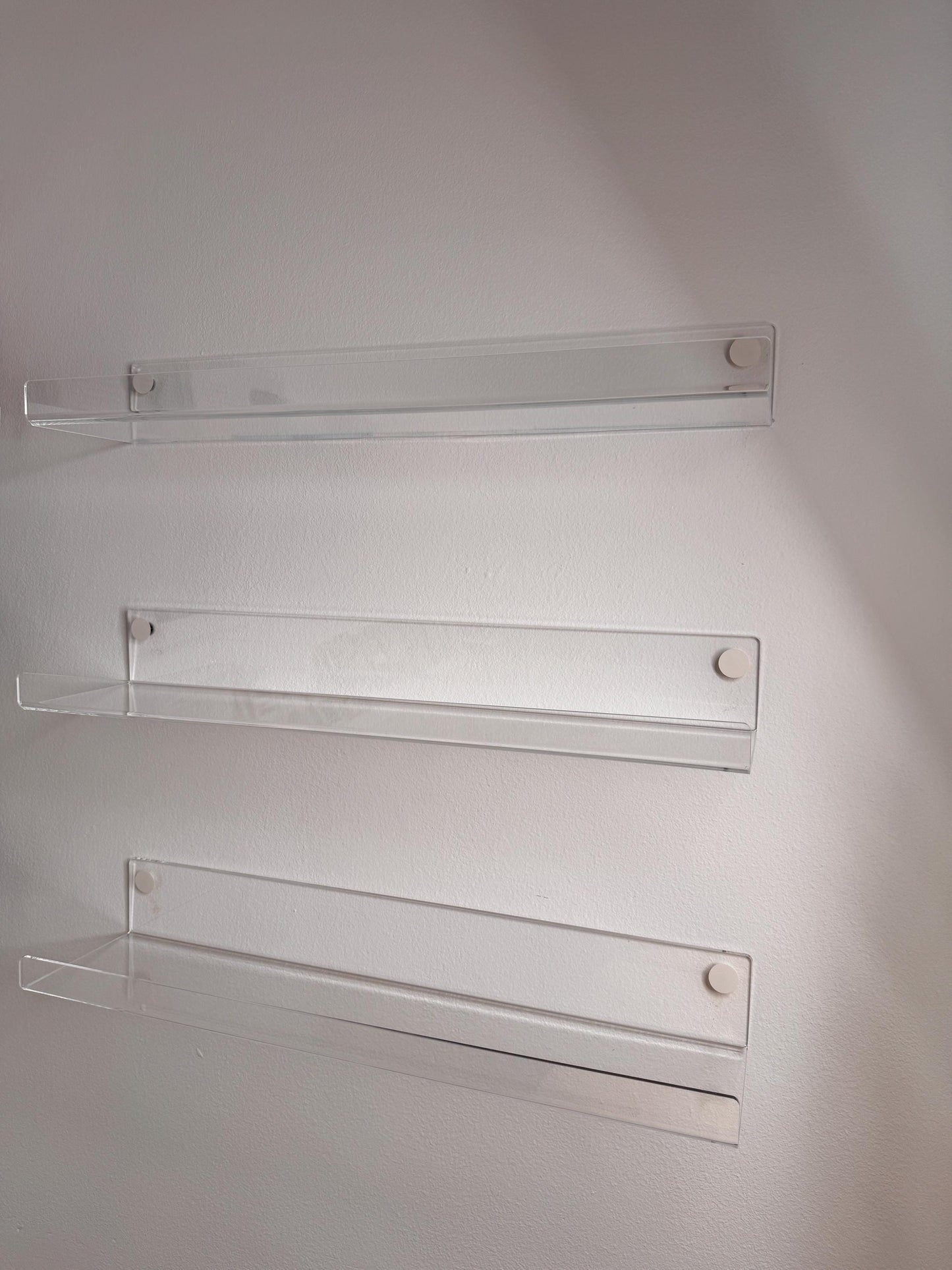 Floating shelves for home and office, beauty salons or clinics For bathroom cosmetics. Invisible transparent wall shelves for plants, books