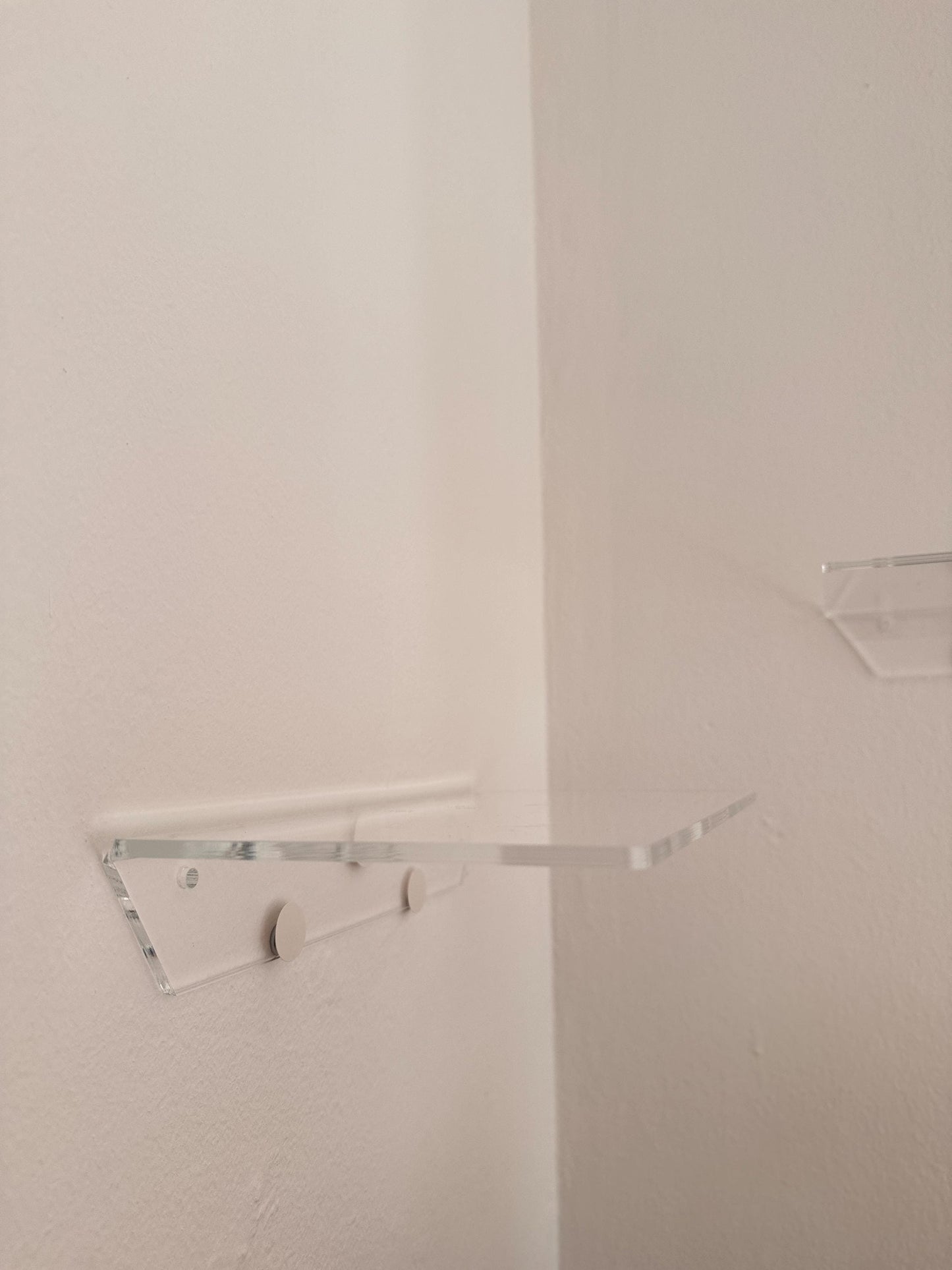 Wall shelves. Floating transparent acrylic shelves. Plant stands. 1 shelf. Invisible shelves for the home