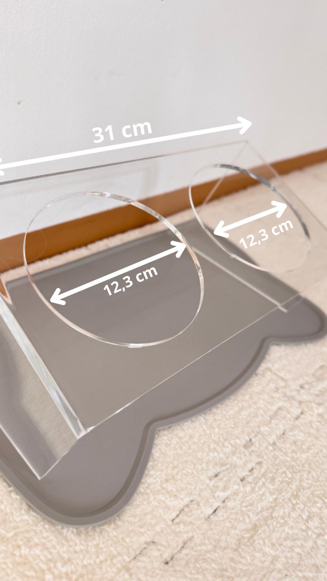 Elevated Double Pet Bowl Stand – Tilted Food and Water Feeder for Dogs and Cats Raised Feeding Station