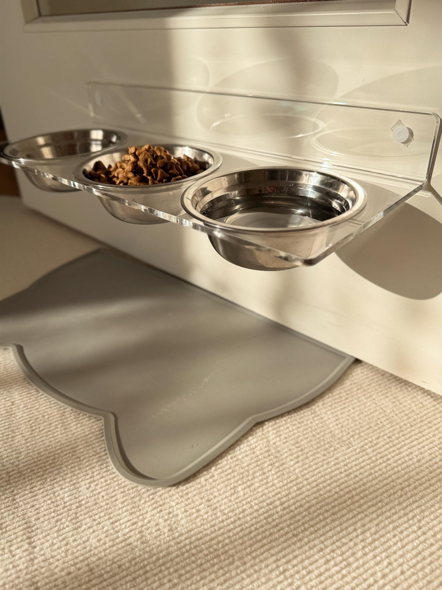 Acrylic Triple Pet Bowl Shelf . 90 Wall Mounted Feeder. 3 Cat Bowls. Clear Floating Shelf. Modern Pet Furniture. Drill or Adhesive Mount