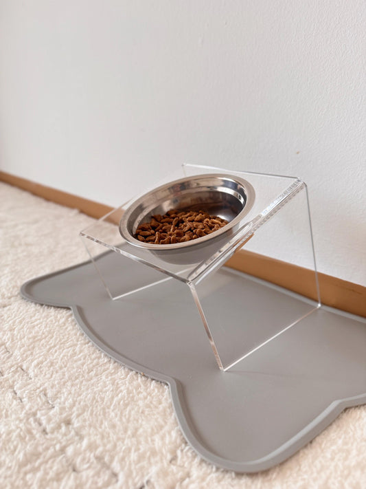 Transparent Acrylic Elevated Pet Bowl Stand Slanted Single Feeding Station for Cats and Small Dogs Clear Raised Feeder